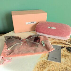 Miu Miu Sunglasses Cat Eye Butterfly